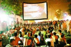 看电影了，地下党哈